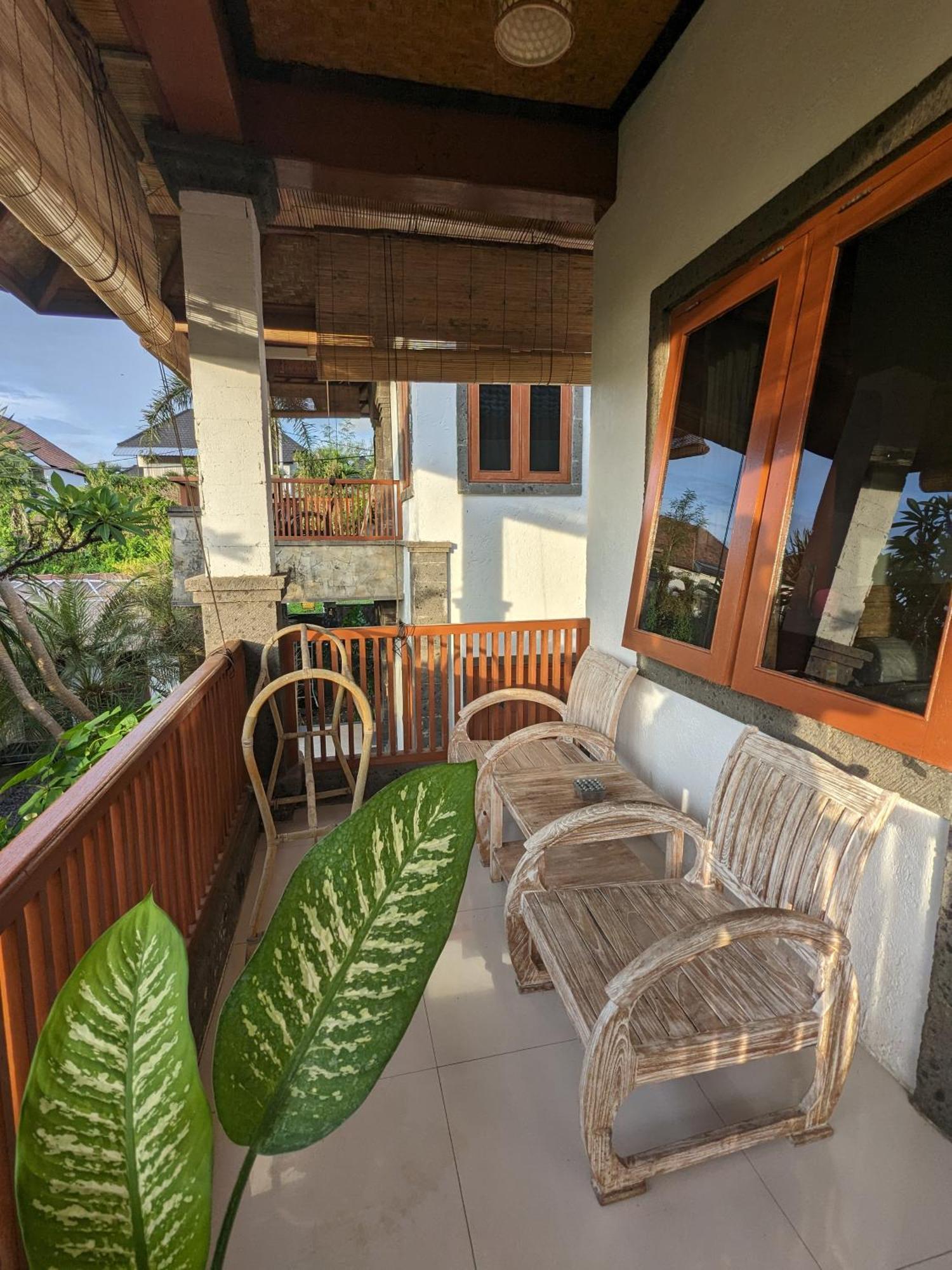 Kamayana, Peaceful & Quiet 6Br Villa With Huge Pool And Tropical Garden Canggu Εξωτερικό φωτογραφία