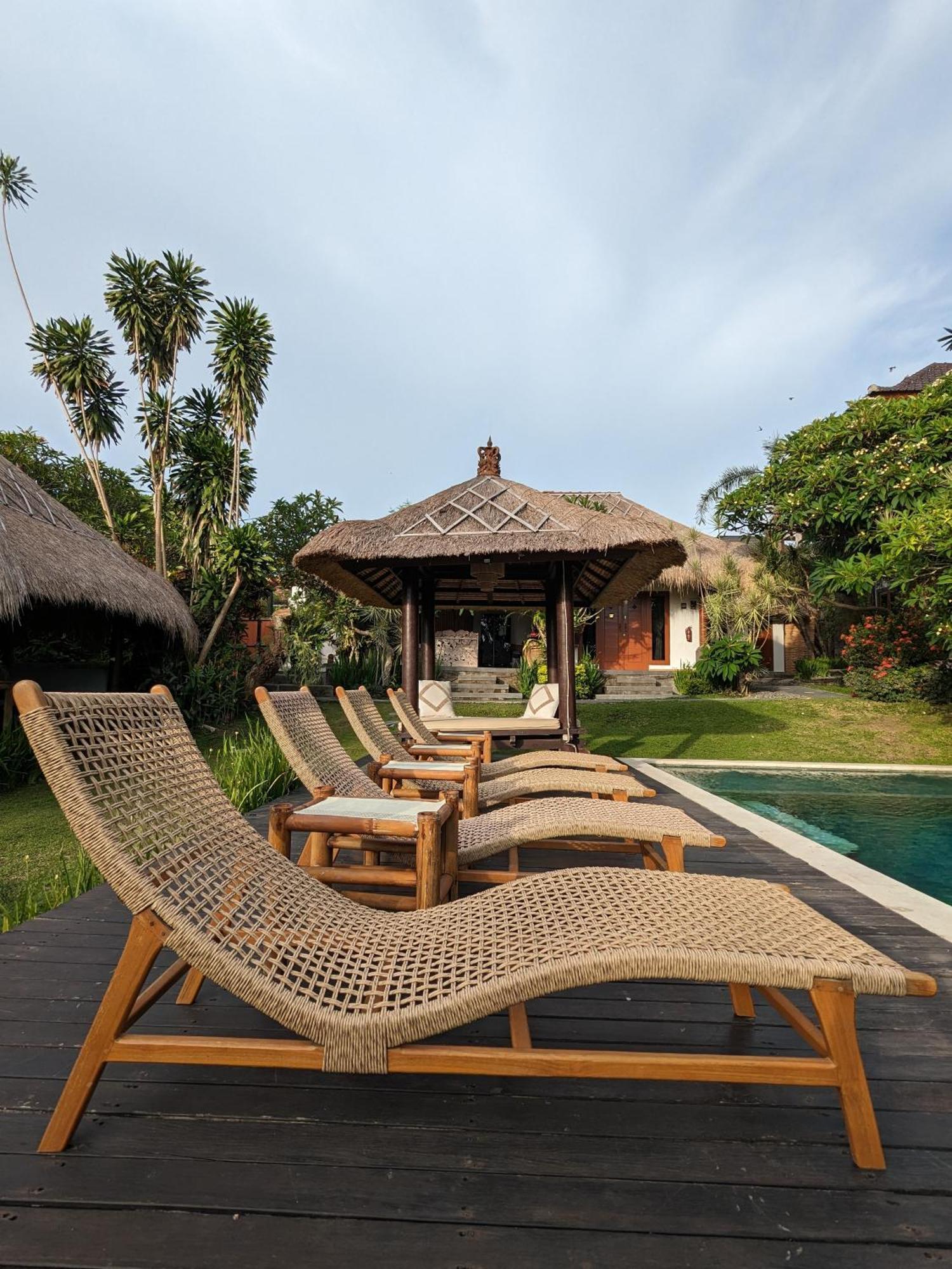 Kamayana, Peaceful & Quiet 6Br Villa With Huge Pool And Tropical Garden Canggu Εξωτερικό φωτογραφία