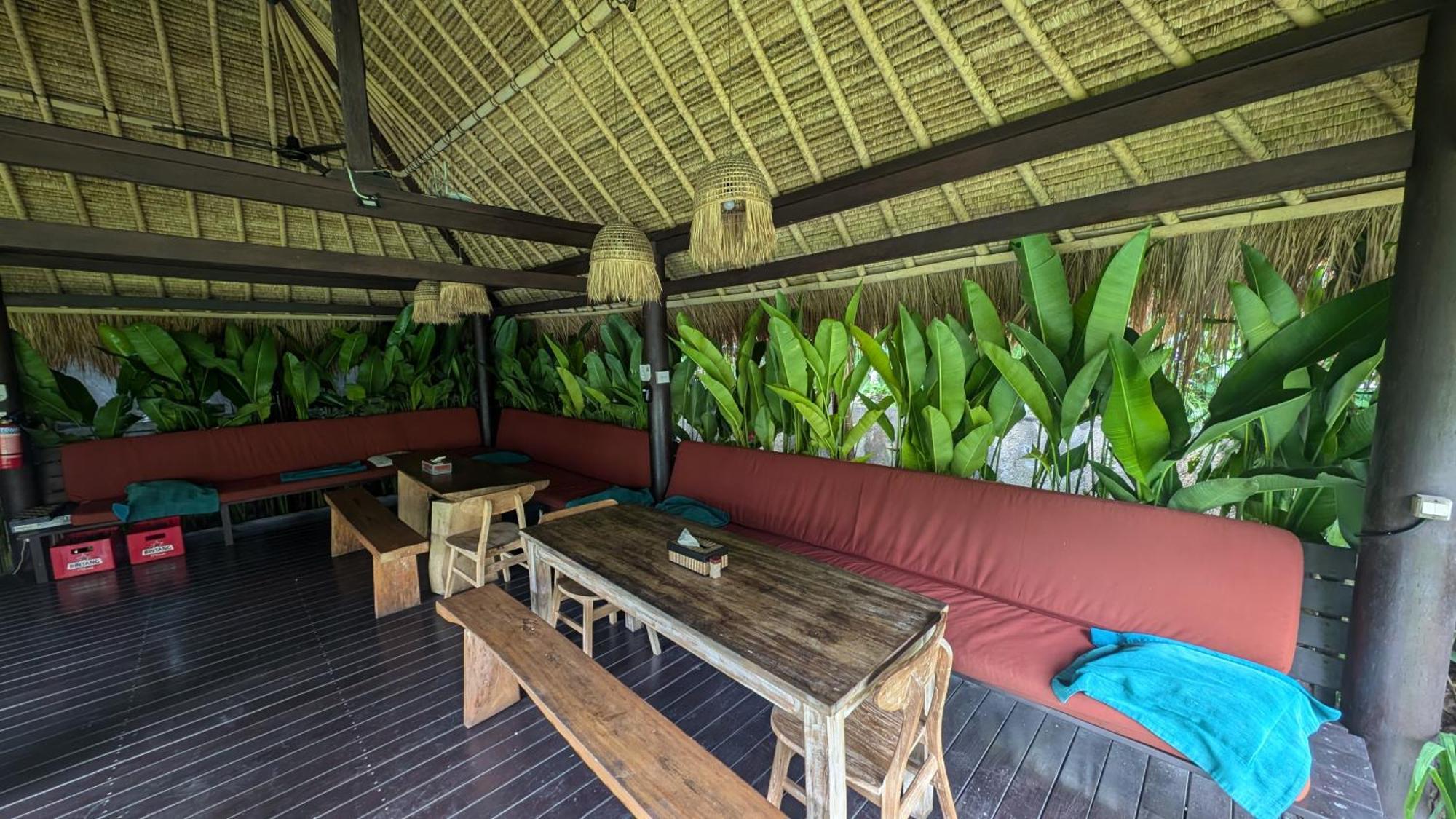 Kamayana, Peaceful & Quiet 6Br Villa With Huge Pool And Tropical Garden Canggu Εξωτερικό φωτογραφία