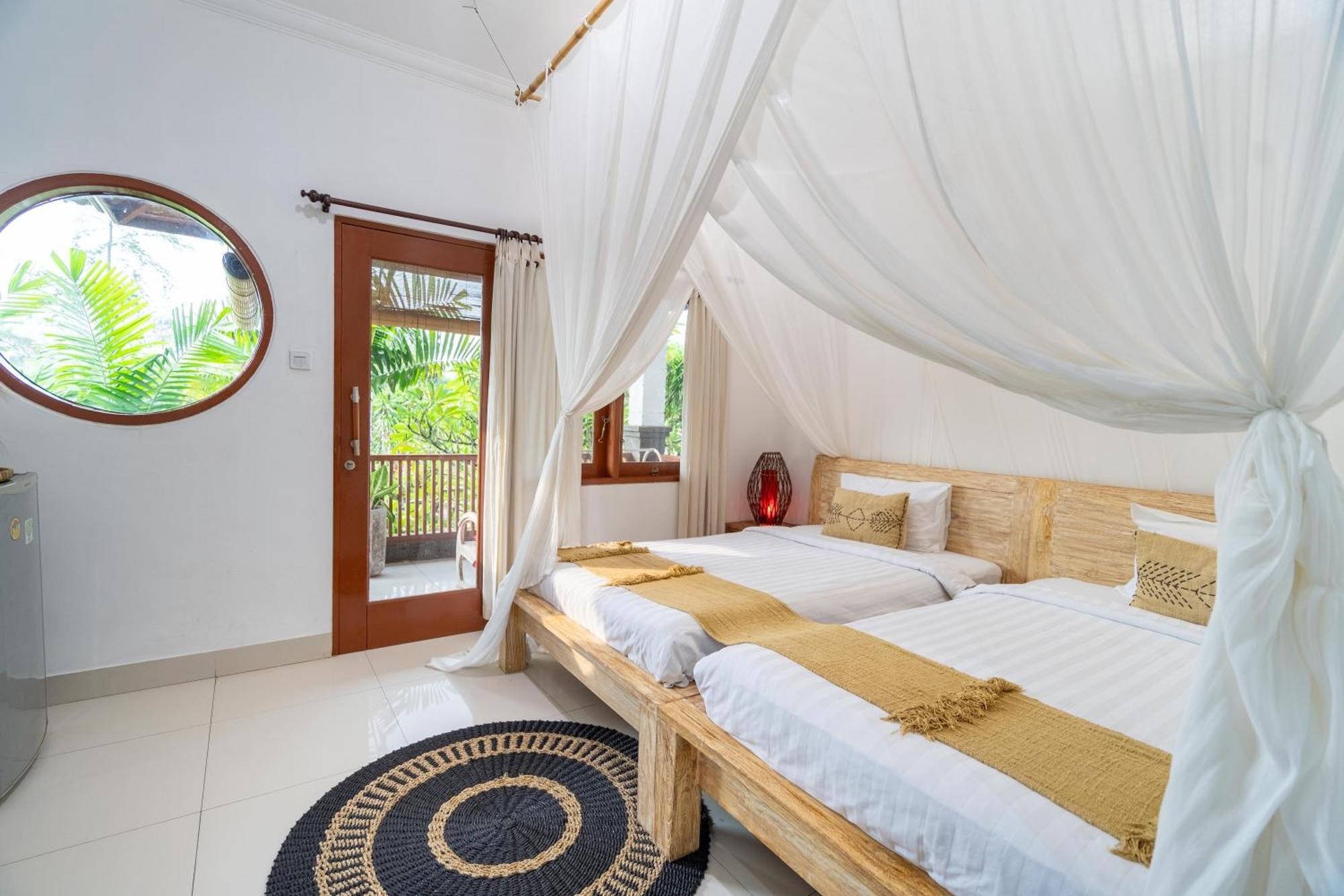 Kamayana, Peaceful & Quiet 6Br Villa With Huge Pool And Tropical Garden Canggu Εξωτερικό φωτογραφία