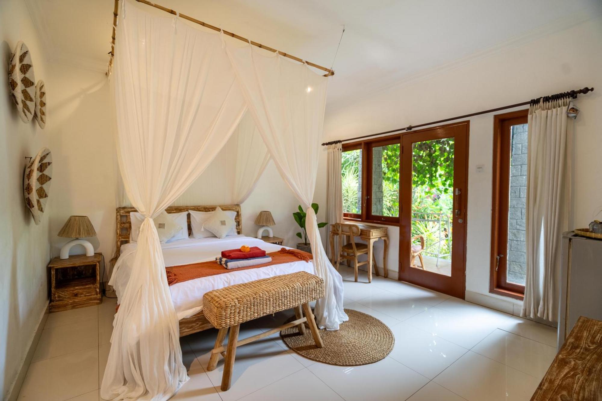 Kamayana, Peaceful & Quiet 6Br Villa With Huge Pool And Tropical Garden Canggu Εξωτερικό φωτογραφία